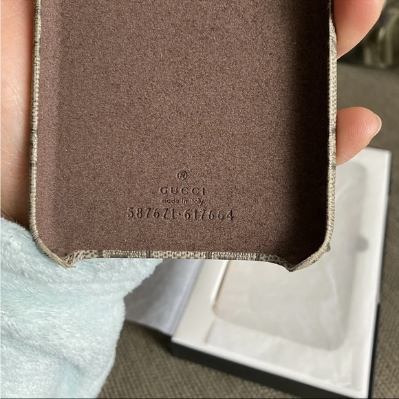 NEW NIB $360 GUCCI iPhone XS Max Case GG Supreme Monogram Ophidia - Picture 7 of 7